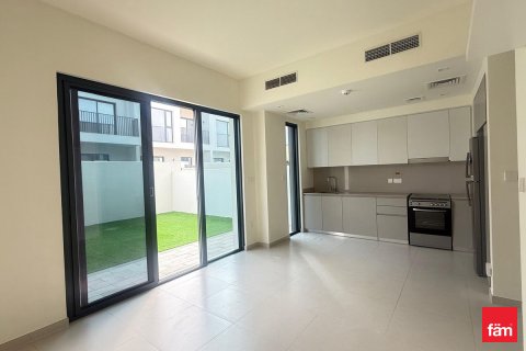 Willa do wynajęcia w Dubai, ZEA 3 sypialnie, 141 mkw., nr 646994 - zdjęcie 2