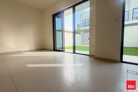 Willa do wynajęcia w Dubai, ZEA 3 sypialnie, 141 mkw., nr 646994 - zdjęcie 4
