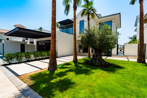 Vila v Palm Jumeirah, Dubai, SAE 4 ložnice, 503 m² Č.: 739656 - fotografie 30