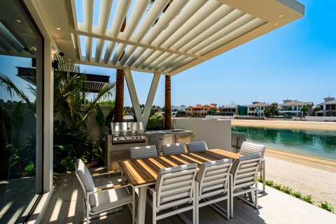 Vila v Palm Jumeirah, Dubai, SAE 4 ložnice, 503 m² Č.: 739656 - fotografie 28