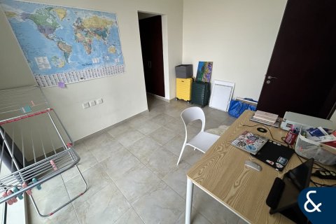 Lägenhet till försäljning i Jumeirah Lake Towers, Dubai, UAE 2 sovrum, 121 kvm Nr. 667106 - fotografi 8