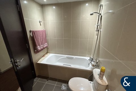 Lägenhet till försäljning i Jumeirah Lake Towers, Dubai, UAE 2 sovrum, 121 kvm Nr. 667106 - fotografi 11