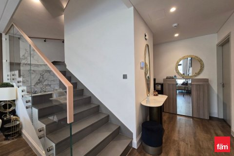 Řadový dům v Dubai, SAE 4 ložnice, 250 m² Č.: 631781 - fotografie 18