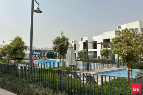 Řadový dům v Dubai, SAE 4 ložnice, 250 m² Č.: 631781 - fotografie 20