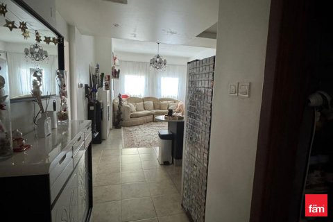 Apartment in Dubai, UAE 2 bedrooms, 103 sq.m. № 631787 - photo 2