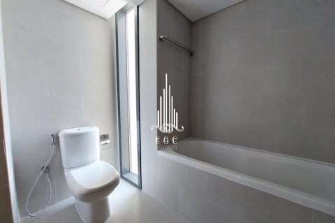 Byt na Saadiyat Island, Abu Dhabi, SAE 4 ložnice, 341.4 m² Č.: 549015 - fotografie 28