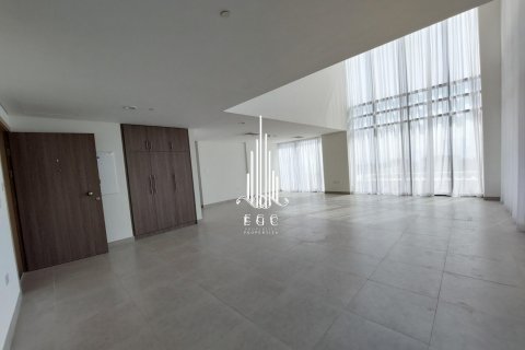 Byt na Saadiyat Island, Abu Dhabi, SAE 4 ložnice, 341.4 m² Č.: 549015 - fotografie 9