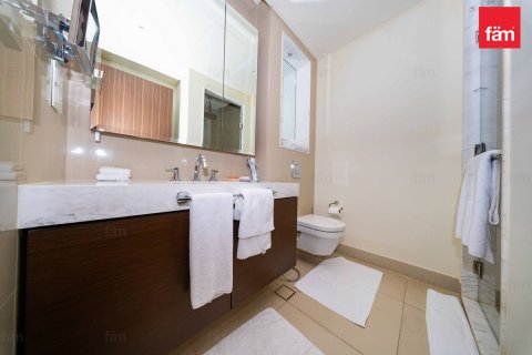 Appartement te huur in Downtown Dubai (Downtown Burj Dubai), Dubai, VAE 2 slaapkamers, 134.9 vr.m., nr 760810 - foto 16
