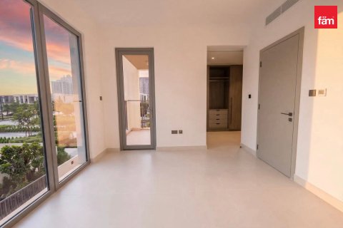 Villa para arrendamento em Tilal Al Ghaf, Dubai, EAU 4 quartos, 243.6 m2 № 760808 - foto 2