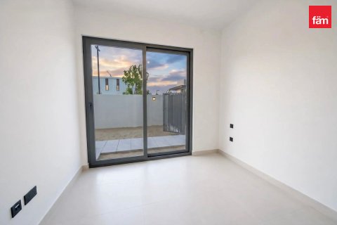 Villa para arrendamento em Tilal Al Ghaf, Dubai, EAU 4 quartos, 243.6 m2 № 760808 - foto 4