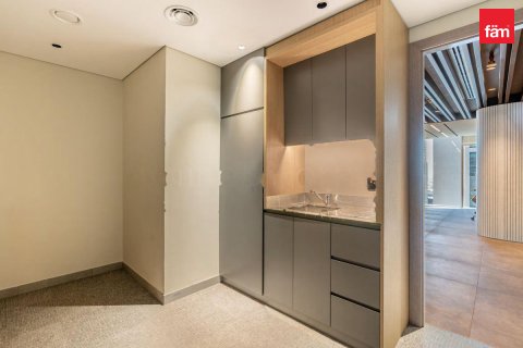 Üürile anda kontor asukohaga Business Bay, Dubai, AÜE: 266.4 m² Nr 760809 - pilt 16