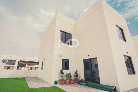 Řadový dům na Yas Island, Abu Dhabi, SAE 3 ložnice, 165.9 m² Č.: 555510 - fotografie 16