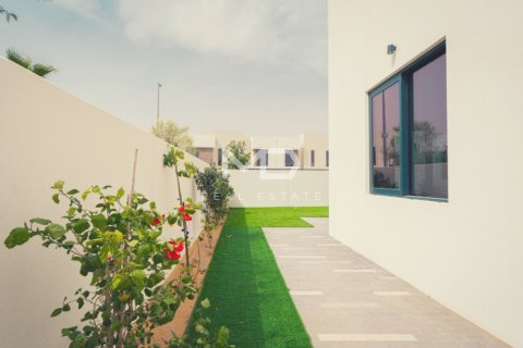 Řadový dům na Yas Island, Abu Dhabi, SAE 3 ložnice, 165.9 m² Č.: 555510 - fotografie 55