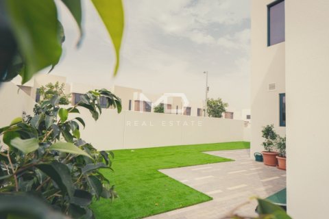 Řadový dům na Yas Island, Abu Dhabi, SAE 3 ložnice, 165.9 m² Č.: 555510 - fotografie 17