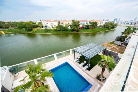 Βίλα σε Jumeirah Park, Dubai, ΗΑΕ 3 υπνοδωμάτια, 373.93 τ.μ. Αρ. 733906 - φωτογραφία 2