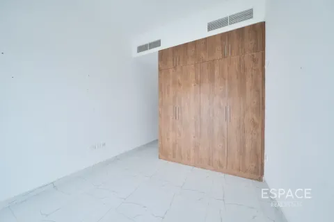 Kaupunkipientalo Al Furjan, Dubai, Arabiemiraatit 3 makuuhuonetta, 265 m2 № 738417 - kuva 16