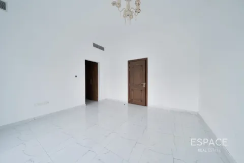 Kaupunkipientalo Al Furjan, Dubai, Arabiemiraatit 3 makuuhuonetta, 265 m2 № 738417 - kuva 9