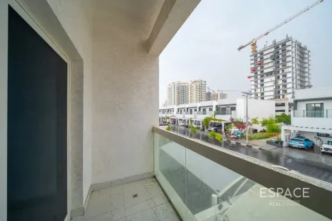 Kaupunkipientalo Al Furjan, Dubai, Arabiemiraatit 3 makuuhuonetta, 265 m2 № 738417 - kuva 18
