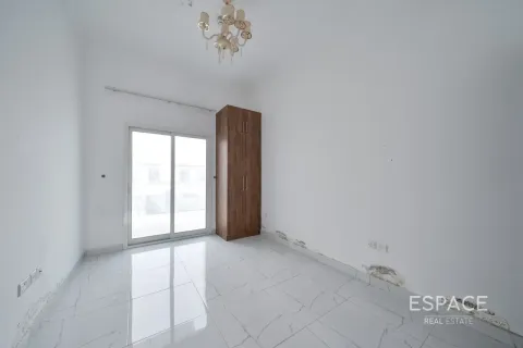 Kaupunkipientalo Al Furjan, Dubai, Arabiemiraatit 3 makuuhuonetta, 265 m2 № 738417 - kuva 11