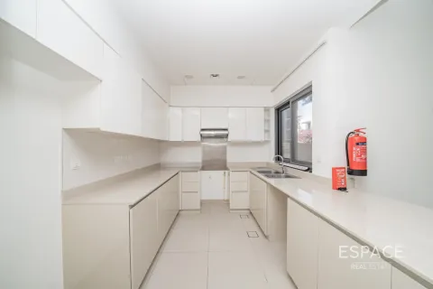 ویلا برای اجاره در Dubai Hills Estate، Dubai، امارات متحده عربی 4 خوابه ، 340 متر مربع ، شماره 738414 - تصویر 5
