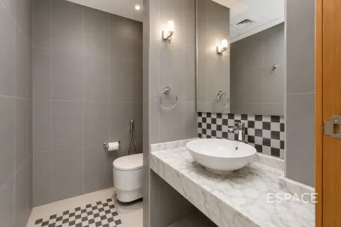 Villa til leie i Jumeirah Park, Dubai, Emiratene 4 soverom, 455 kvm Nr. 738169 - Foto 5