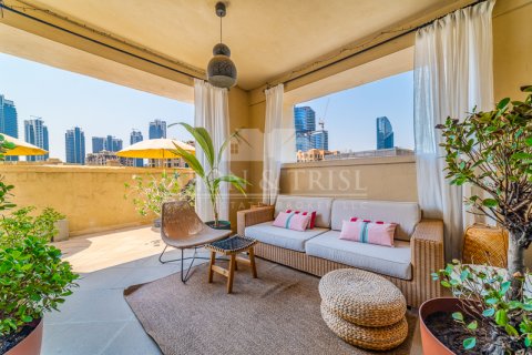 Apartemen di Old Town, Dubai, UEA 2 kamar tidur, 244 m2 nomor 648626 - foto 2