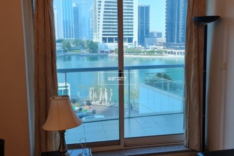Apartment in Jumeirah Lake Towers, Dubai, UAE 1 bedroom, 66.7 sq.m. № 624502 - photo 1
