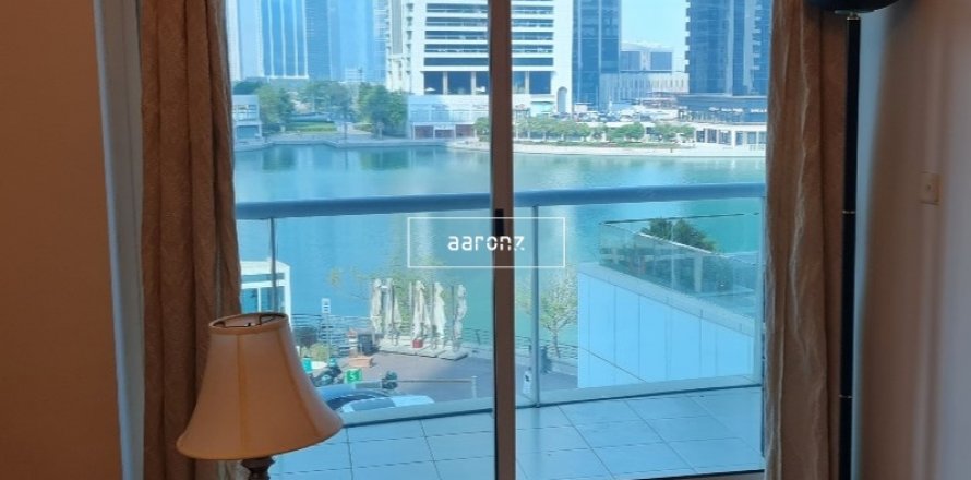 Apartment in Jumeirah Lake Towers, Dubai, UAE 1 bedroom, 66.7 sq.m. № 624502