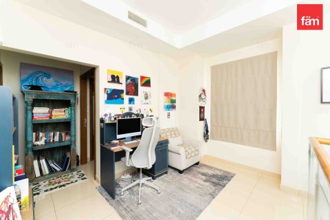 Villa in Dubai, UAE 3 bedrooms, 815.2 sq.m. № 645828 - photo 16