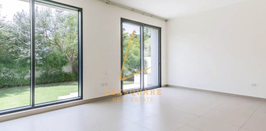 Villa a Dubai Hills Estate, Dubai, EAU 3 camere da letto, 221 mq. № 686378