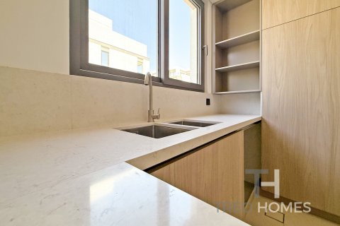 Vilă de închiriat în Tilal Al Ghaf, Dubai, EAU 4 dormitoare, 317 mp.  №597618 - poză 5