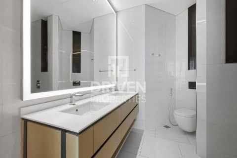 Apartman u gradu Business Bay, Dubai, UAE 1 spavaća soba, 108.88 m2 Br. 745134 - Slika 11