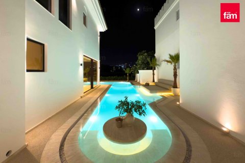 Vilë në Palm Jumeirah, Dubai, Emiratet e Bashkuara Arabe 5 dhoma gjumi, 624.4 m2. № 622289 - Foto 25