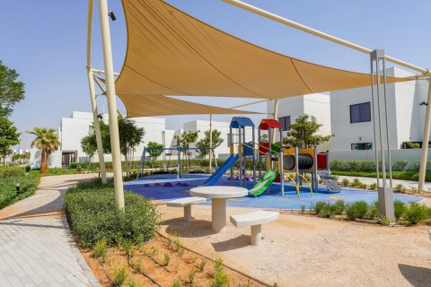Townhouse on the Yas Island, Abu Dhabi, UAE 3 bedrooms, 214 sq.m. № 594782 - photo 7
