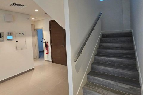 Townhouse on the Yas Island, Abu Dhabi, UAE 3 bedrooms, 214 sq.m. № 594782 - photo 17