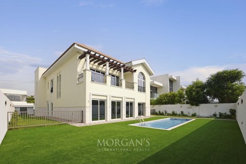 Vilë në Mohammed Bin Rashid City, Dubai, Emiratet e Bashkuara Arabe 5 dhoma gjumi, 899.9 m2. № 537093 - Foto 37