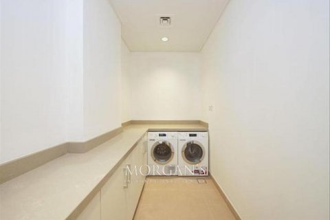 Vilë në Mohammed Bin Rashid City, Dubai, Emiratet e Bashkuara Arabe 5 dhoma gjumi, 899.9 m2. № 537093 - Foto 12