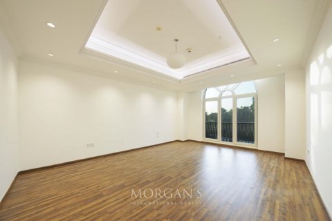 Vilë në Mohammed Bin Rashid City, Dubai, Emiratet e Bashkuara Arabe 5 dhoma gjumi, 899.9 m2. № 537093 - Foto 23