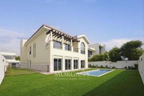 Vilë në Mohammed Bin Rashid City, Dubai, Emiratet e Bashkuara Arabe 5 dhoma gjumi, 899.9 m2. № 537093 - Foto 19