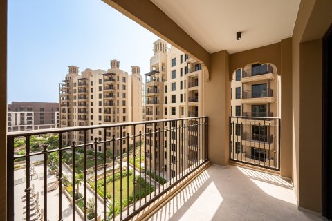 Apartment til leje i Umm Suqeim, Dubai, UAE 2 soveværelser, 120.5 kvm № 749819 - foto 17