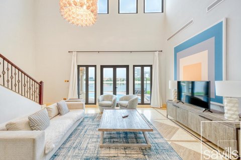 Palm Jumeirah, Dubai, UAE의 임대용 빌라 침실 6개, 650제곱미터 번호 646427 - 사진 17