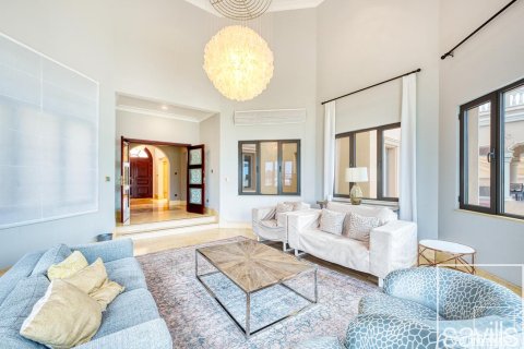 Palm Jumeirah, Dubai, UAE의 임대용 빌라 침실 6개, 650제곱미터 번호 646427 - 사진 10