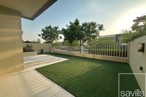 Vila di Dubai Hills Estate, Dubai, UAE 4 bilik tidur, 229 meter persegi № 646425 - foto 11