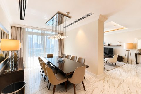 Apartman u Downtown Dubai (Downtown Burj Dubai), UAE 4 spavaćih soba, 253.61 m2 Br. 749932 - fotografija 2