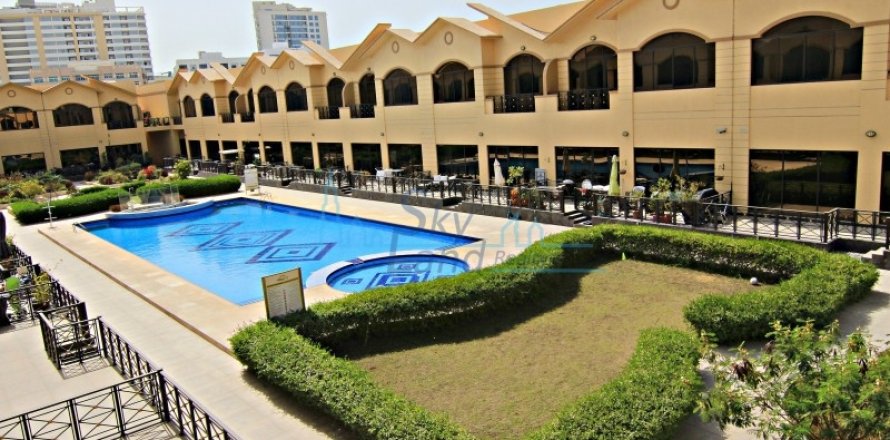 Villa in Al Barsha, Dubai, VAE 4 slaapkamers, 371.6 vr.m. nr 661984