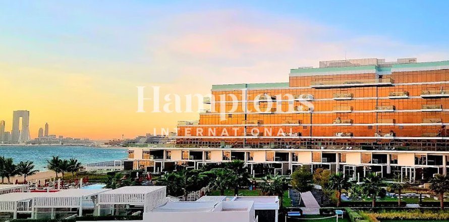 Lakás itt: Palm Jumeirah, Dubai, EAE, 2 hálószoba, 115.014 m², azonosító: 701984