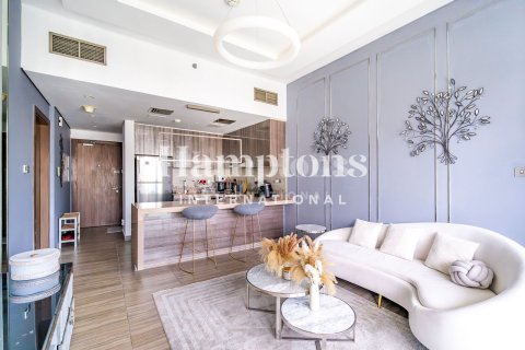 Apartmen di Jumeirah Lake Towers, Dubai, UAE 1 bilik tidur, 73.01989994 meter persegi № 702036 - foto 3