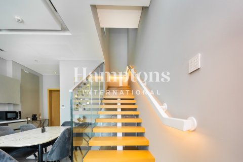 Apartmen di Business Bay, Dubai, UAE 1 bilik tidur, 95.11037528 meter persegi № 702037 - foto 15