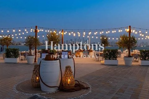 Apartament në Palm Jumeirah, Dubai, Emiratet e Bashkuara Arabe 2 dhoma gjumi, 115.01391400 m2. № 701983 - Foto 6