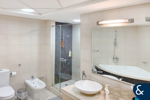 Apartament në Palm Jumeirah, Dubai, Emiratet e Bashkuara Arabe 3 dhoma gjumi, 199 m2. № 698218 - Foto 6